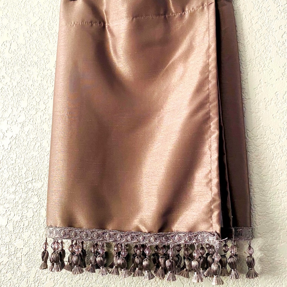 Valance taupe beads tassels blackout Sun Zero